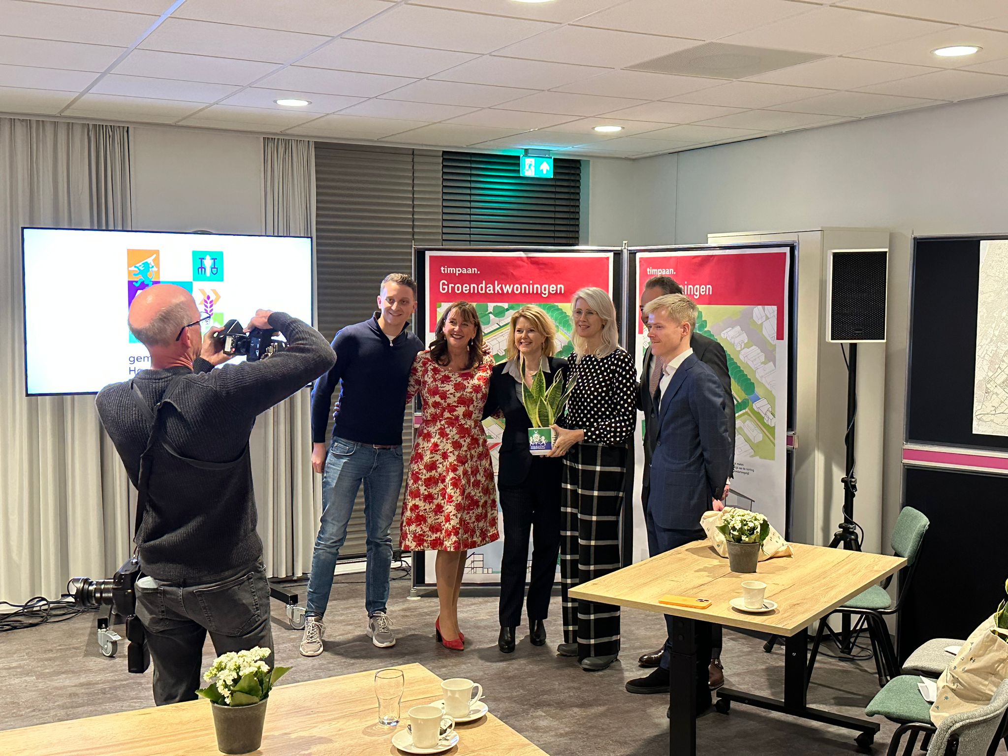  Ministers Keijzer en Madlener op bezoek in Rijsenhout