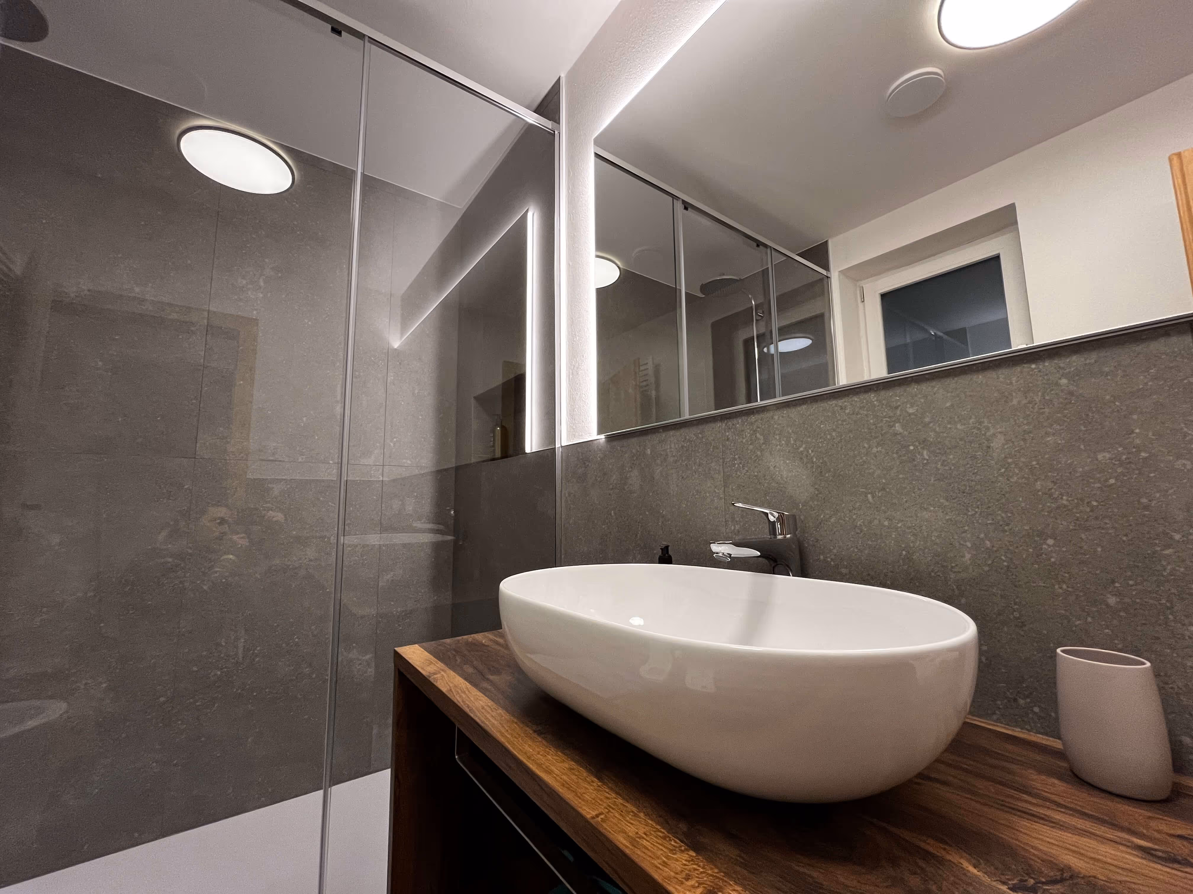 Waschbecken im Badezimmer