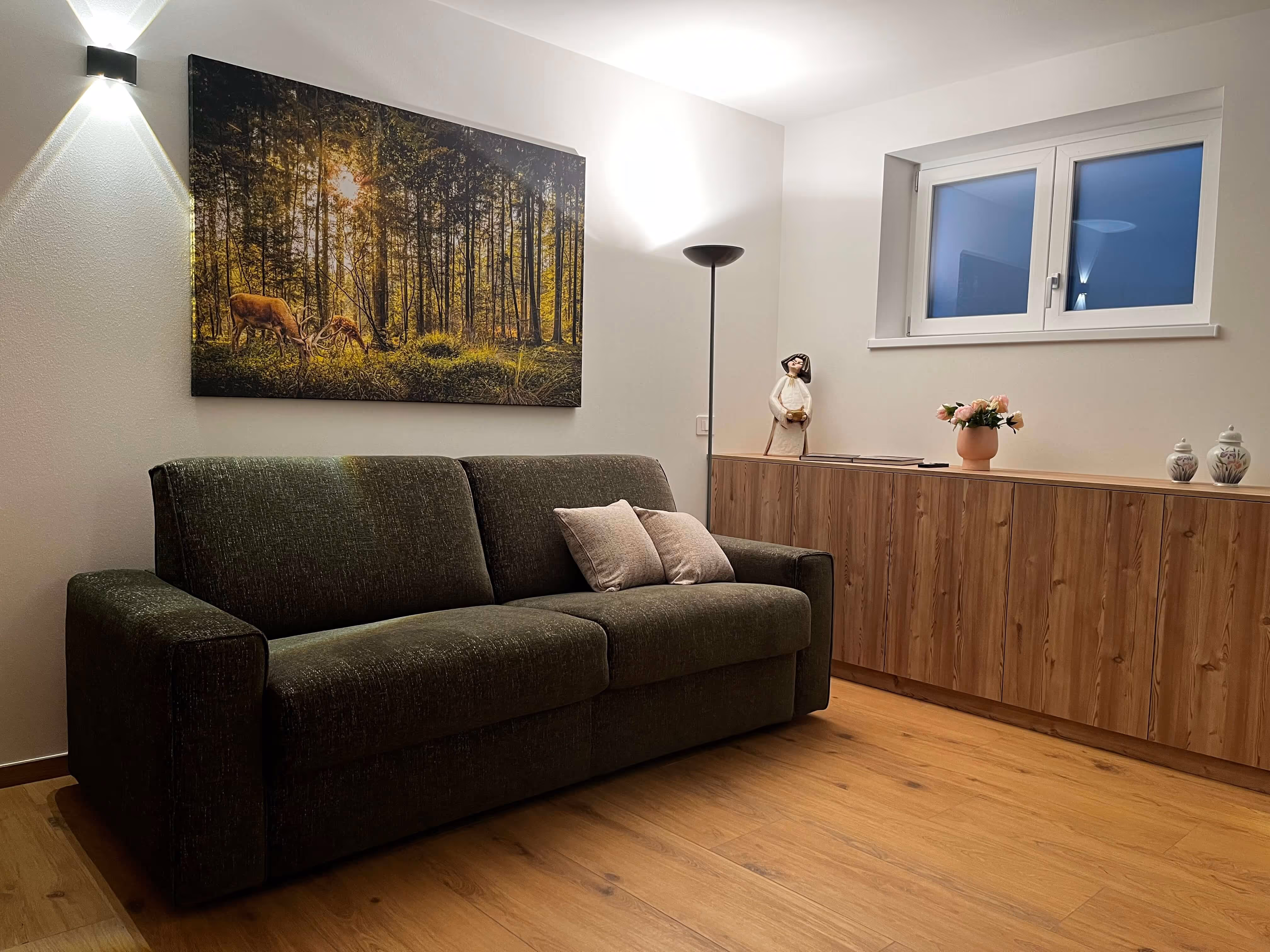 Untergeschoss mit Schlafsofa