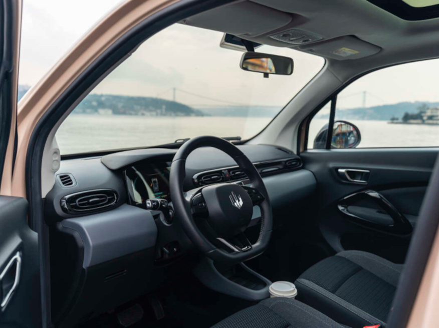 Leapmotor T03 interior view 1