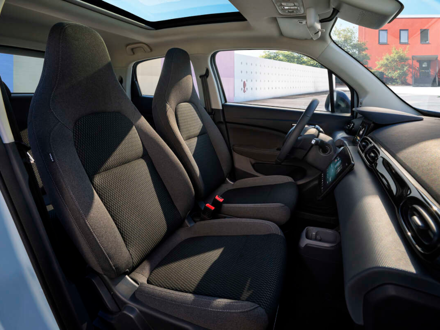 Leapmotor T03 interior view 2