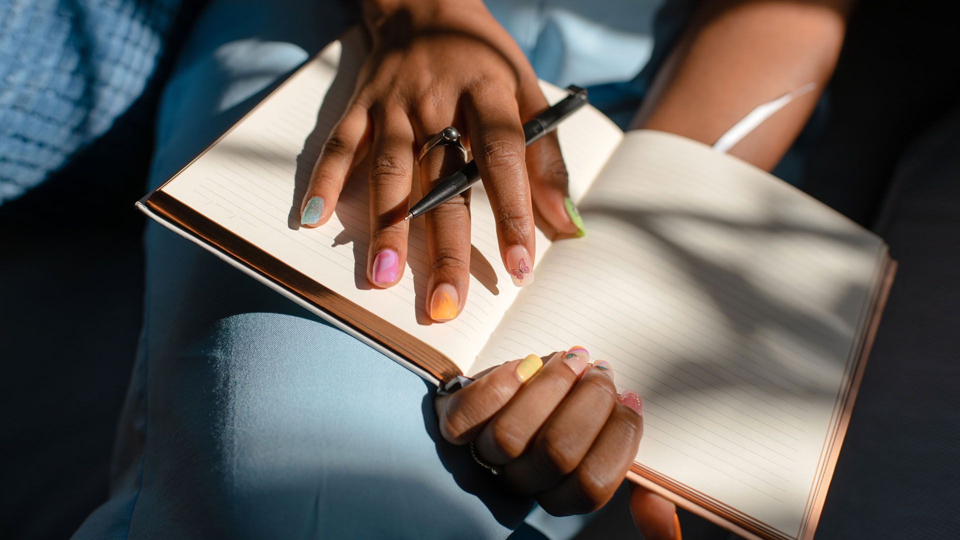 How Journaling Can Heal the Mother Wound, Plus 11 Journal Prompts to Get Started