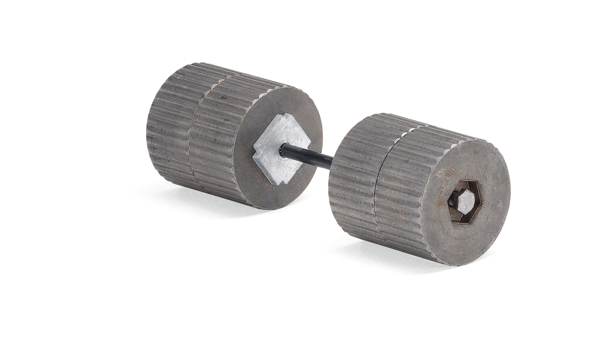 The STIHL YARD BOSS® weight kit accessory provides additional weight for optimized attachment performance.