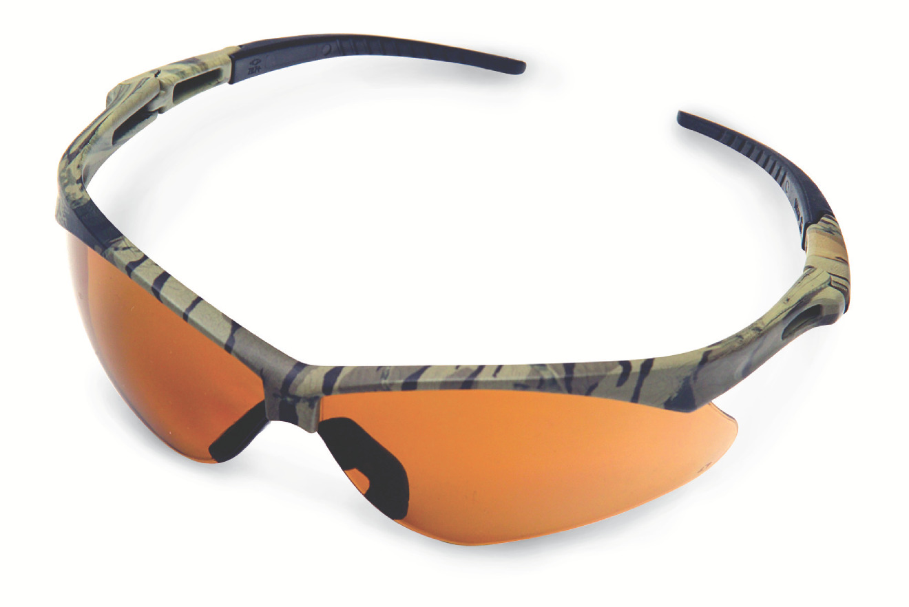 These protective glasses feature a modern design with a camo-pattern frame.