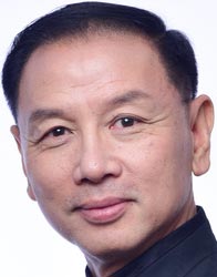 Kevin W. Chen