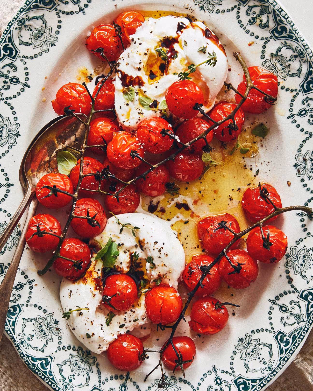 Dynamic and engaging food photography, captured by a Toronto-based director, showcasing dishes in vibrant, high-quality visuals that resonate with food brands and advertising campaigns