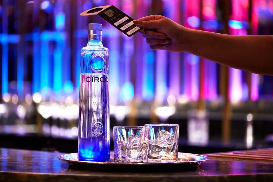 This Toronto-based photographer specializes in drink photography, expertly shooting beverages in high-quality visuals that highlight freshness and flavor, ideal for commercial use and branding