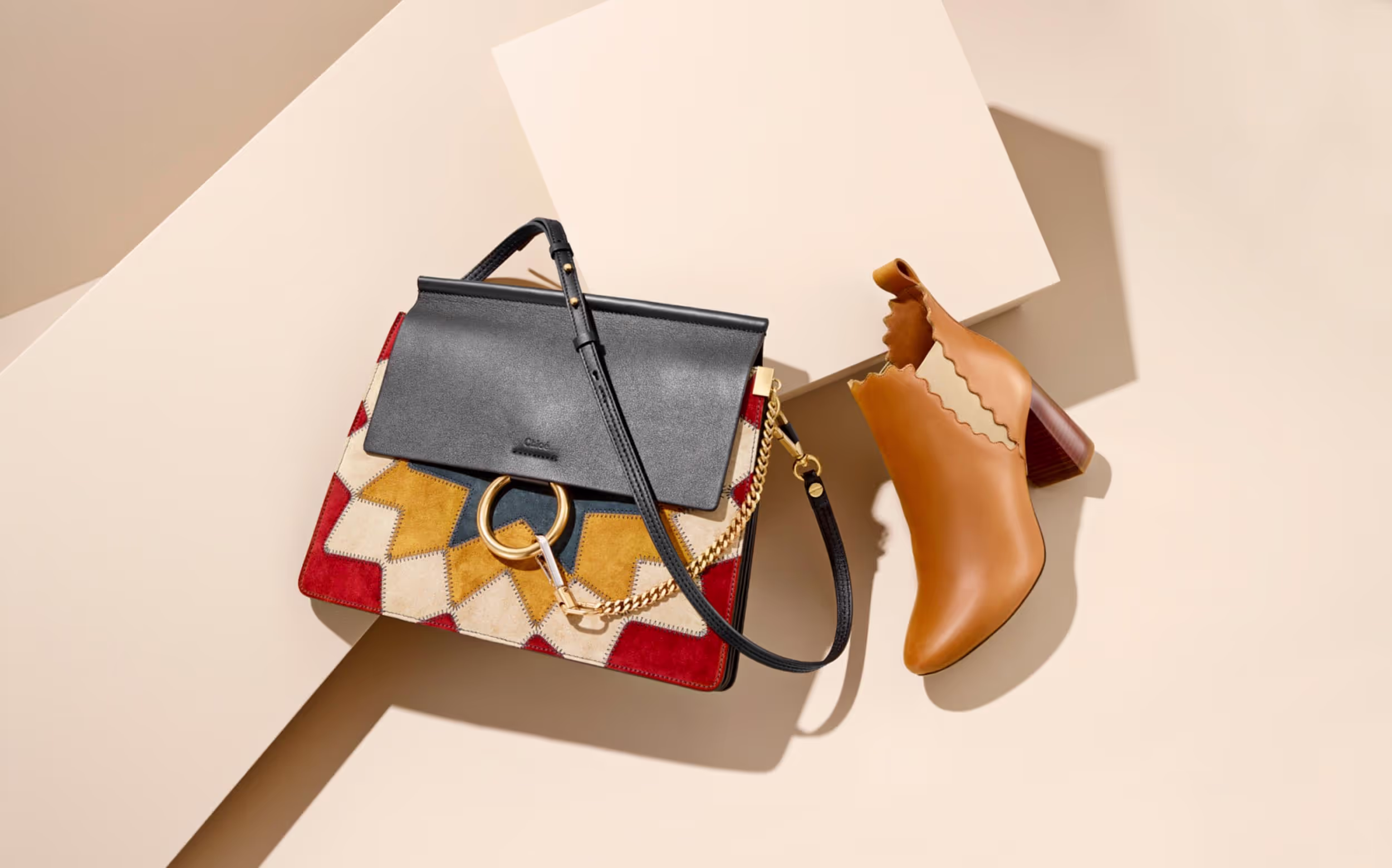 Sleek and polished still life photography by a Toronto-based photographer, expertly capturing everyday objects with a clean and creative approach for stunning commercial visuals