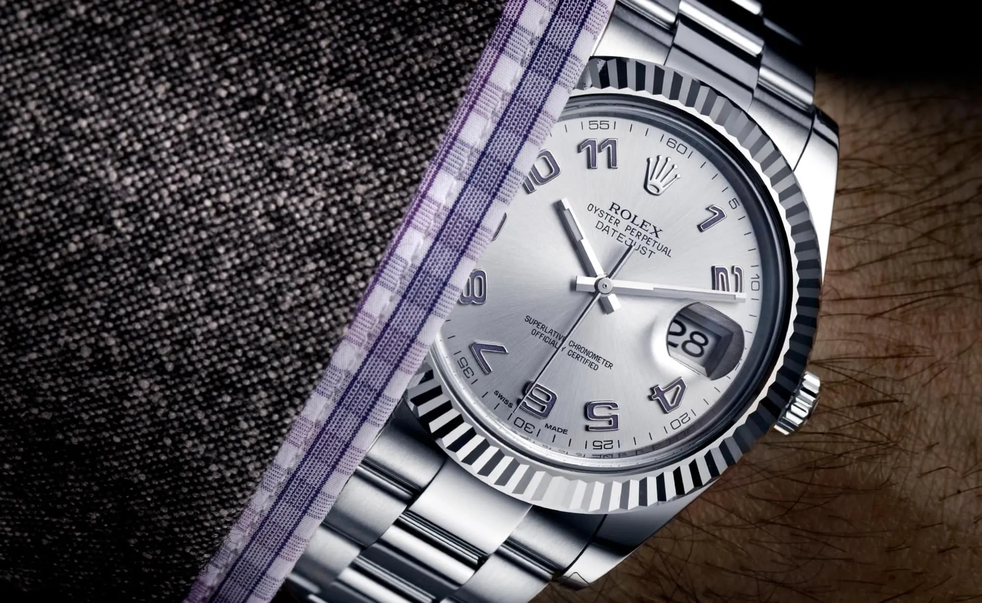 Sleek and polished still life photography by a Toronto-based photographer, expertly capturing everyday objects with a clean and creative approach for stunning commercial visuals