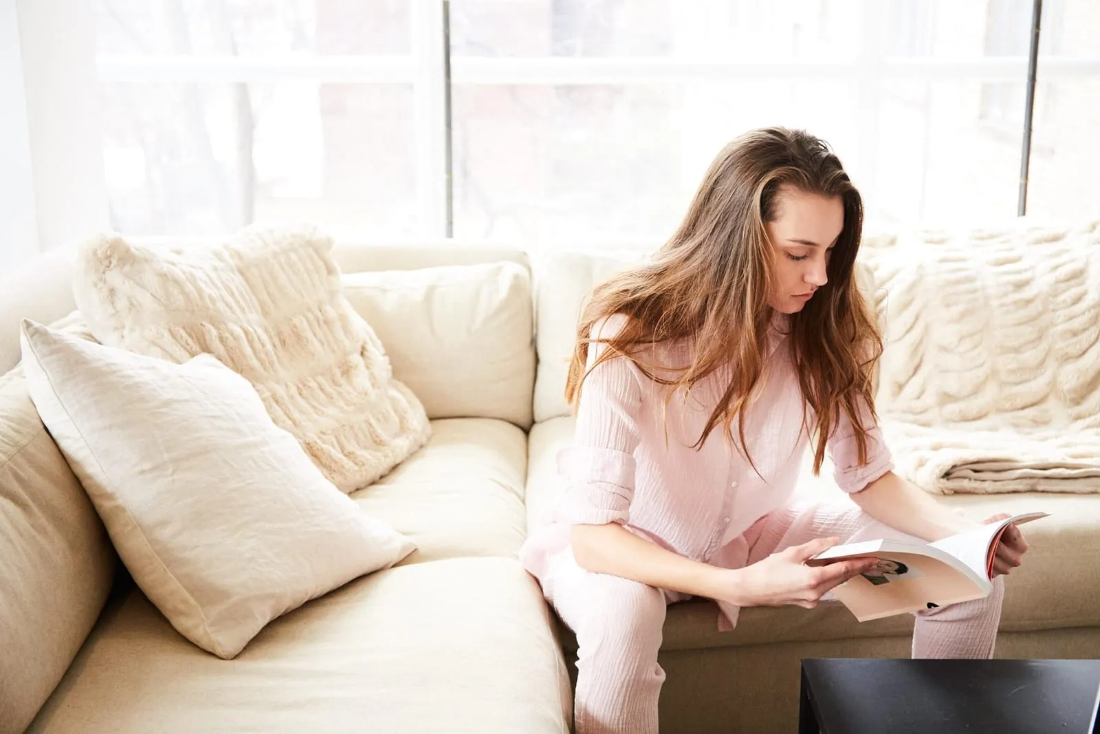 High-quality lifestyle photography by a commercial photographer, capturing authentic moments and real-life scenarios, perfect for branding, advertising, and marketing campaigns