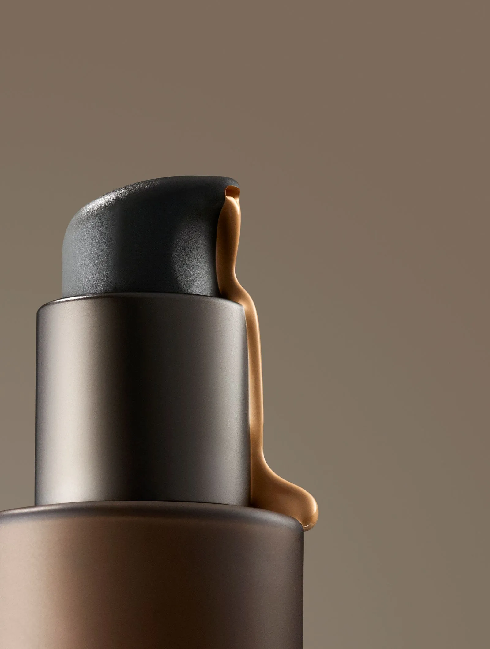 Timeless beauty photography by a Toronto photographer, highlighting the finest elements of makeup and skincare with clean composition and expert lighting for commercial use