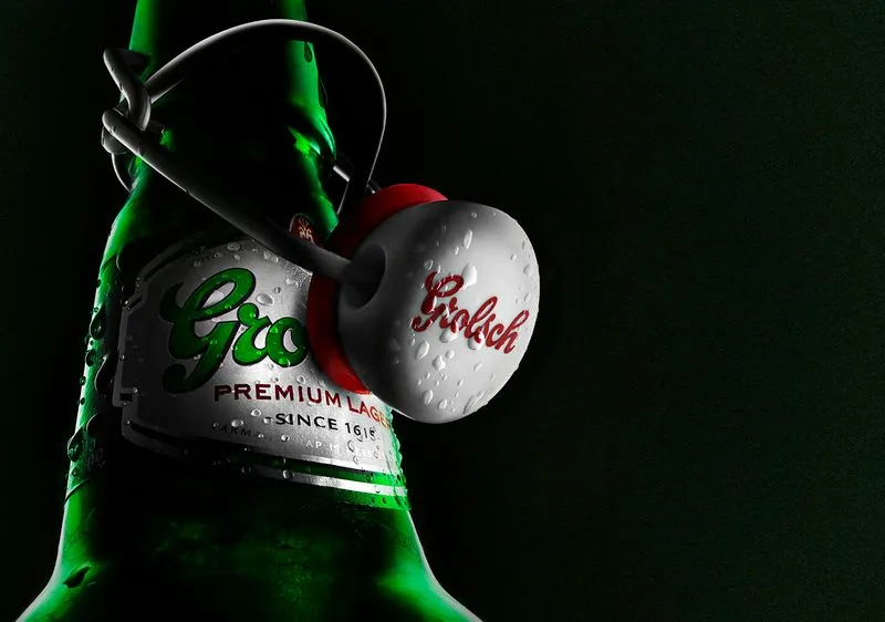 Polished drink photography by a Toronto photographer, capturing every droplet and bubble with meticulous detail, creating high-quality images for commercial and branding purposes