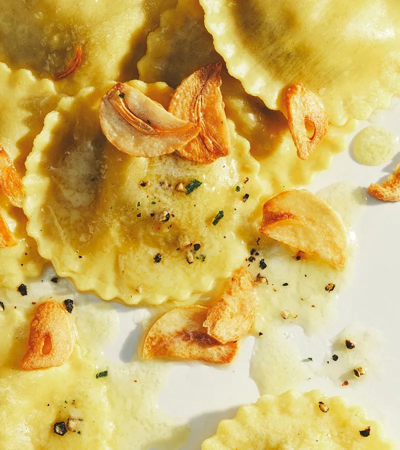 Food photography at its finest, expertly shot by a Toronto-based photographer and director, focusing on fresh ingredients and beautifully styled dishes to elevate your brand’s marketing