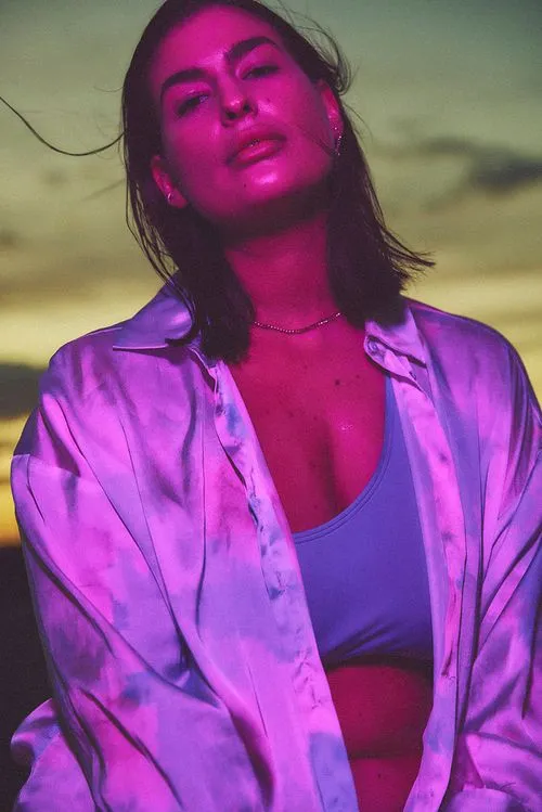 Fashion-forward photography from a Montreal-based commercial photographer, capturing the energy, textures, and sophistication of each fashion moment, designed for advertising and branding