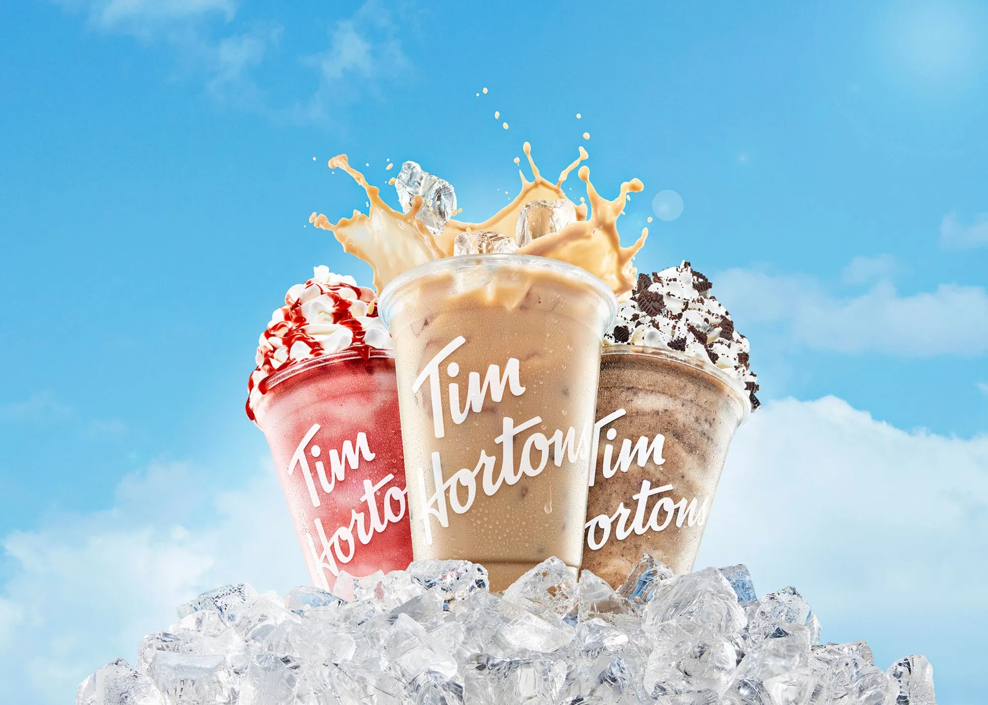 Polished drink photography by a Toronto photographer, capturing every droplet and bubble with meticulous detail, creating high-quality images for commercial and branding purposes