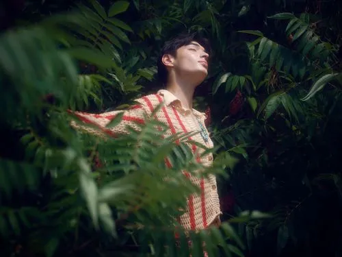 A compelling portrait that focuses on the subject’s emotions and features, captured with precision to reveal the depth and complexity of their character