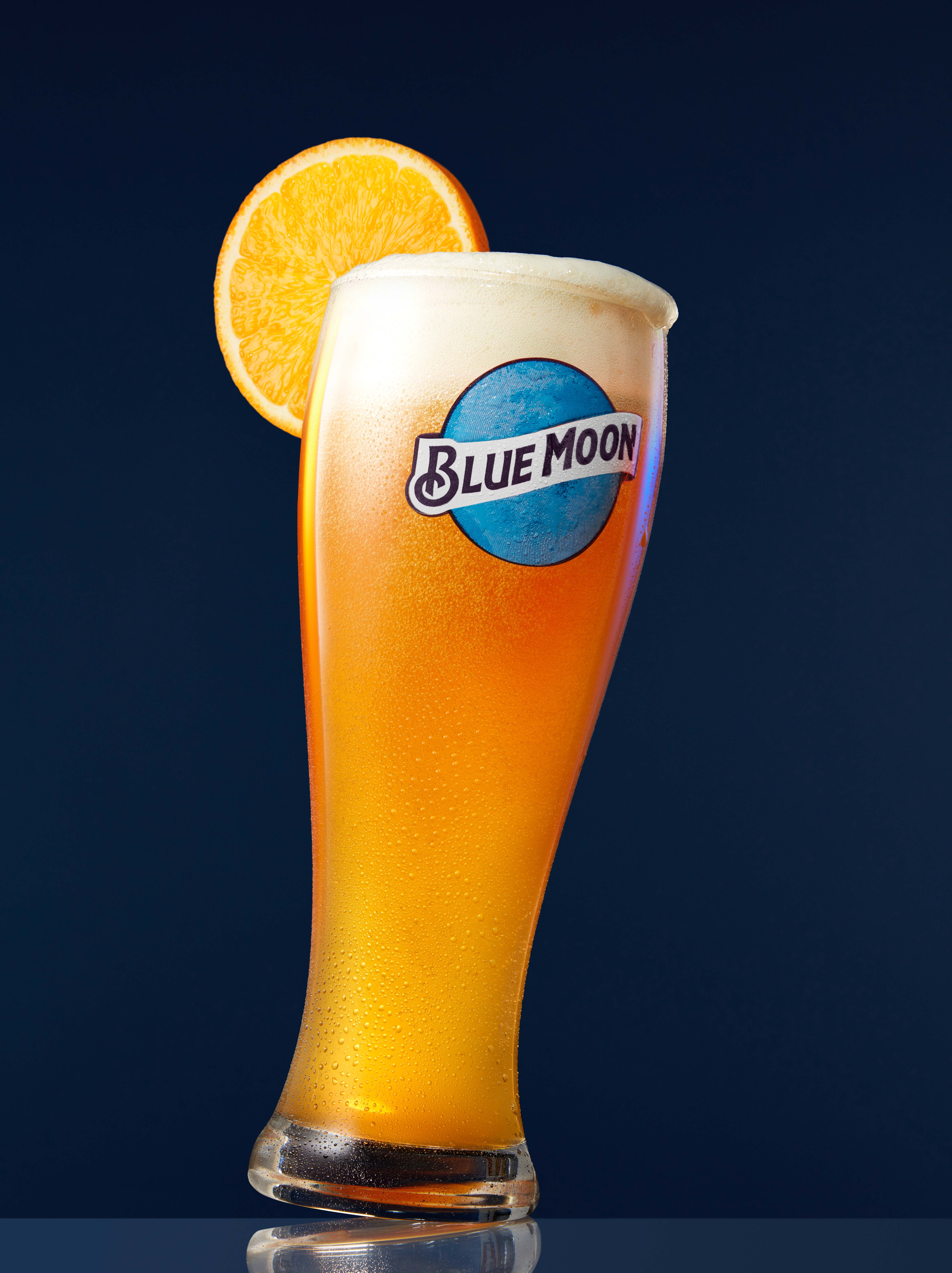 Crisp and visually striking drink photography by a Toronto-based photographer, focusing on textures, lighting, and composition to create captivating imagery for commercial use