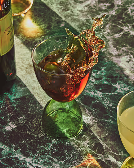 This visually stunning drink image brings the beverage to life, capturing the interplay of colors and textures to evoke a refreshing, thirst-quenching experience