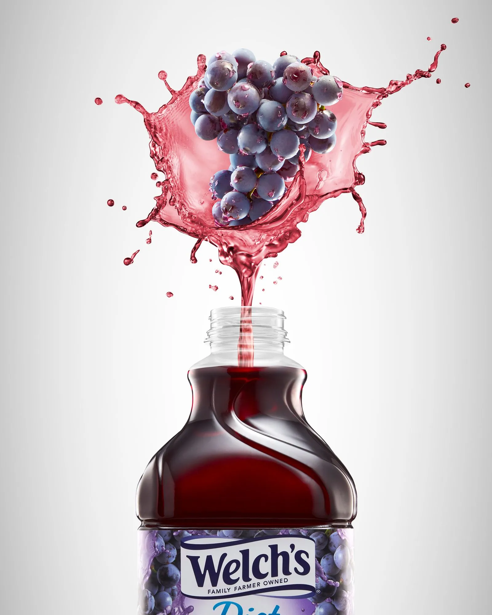 Polished drink photography by a Toronto photographer, capturing every droplet and bubble with meticulous detail, creating high-quality images for commercial and branding purposes