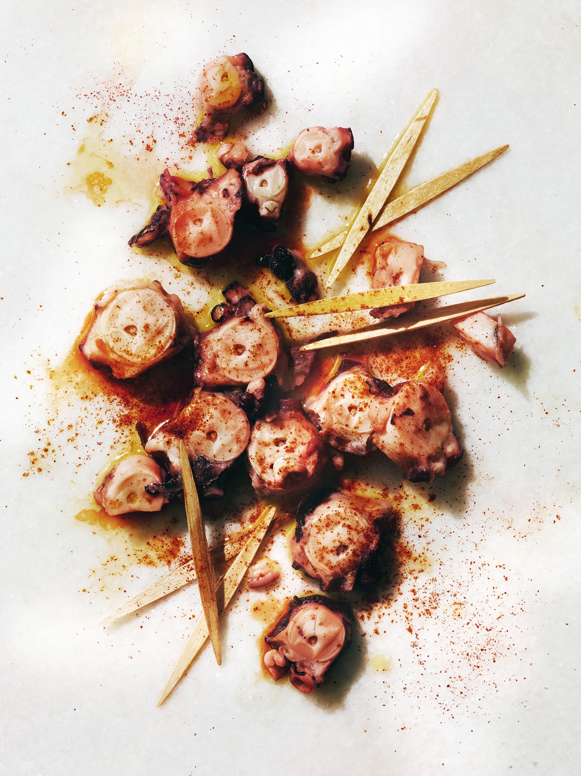 This Toronto-based director and photographer specializes in high-quality food photography, creating mouth-watering, market-ready images that elevate food branding and advertising campaigns