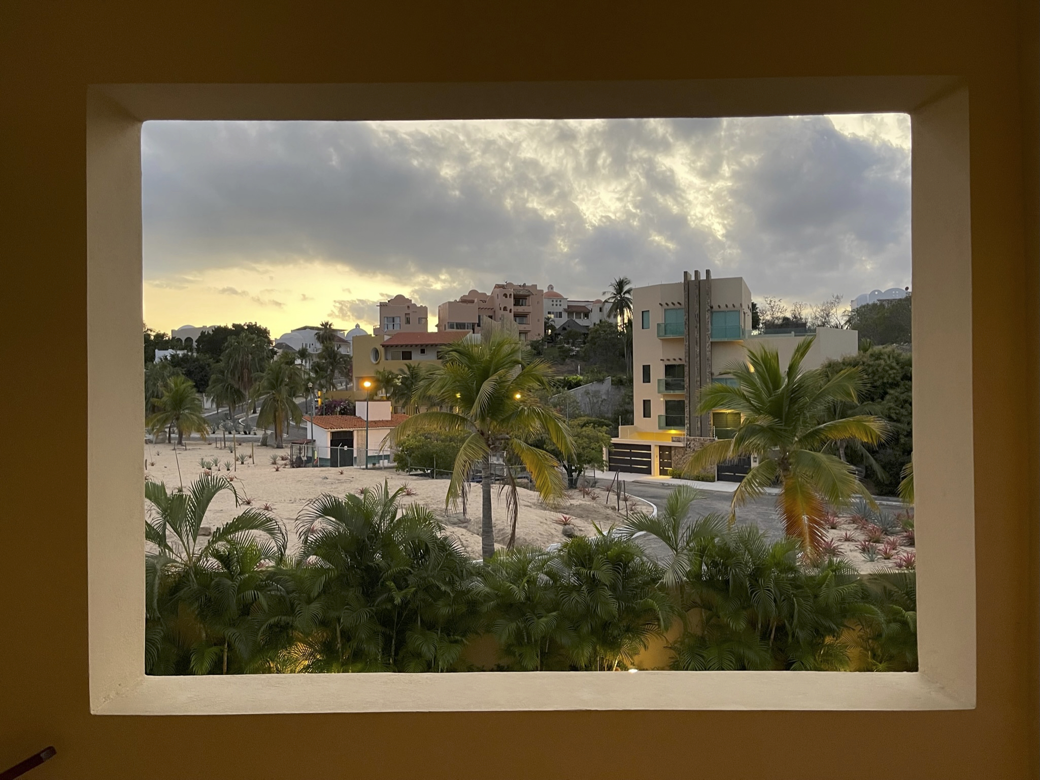 A breathtaking travel photograph capturing the beauty and essence of a destination, showcasing stunning landscapes and vibrant cultures through the lens of an experienced photographer