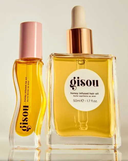 An elegant still life photograph capturing the subtle beauty of inanimate objects, skillfully shot by a talented photographer with a focus on textures and shadows