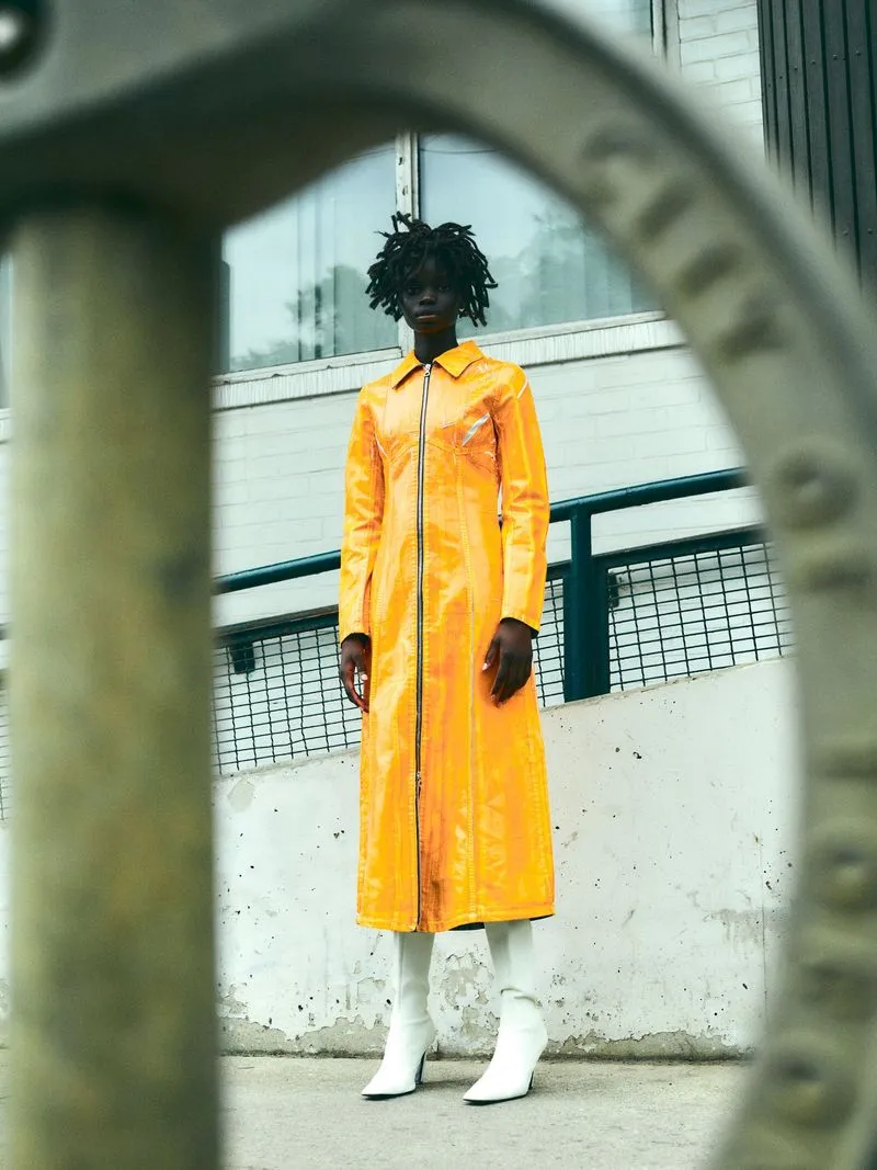 Discover the dynamic world of fashion photography through the work of a talented Toronto artist, showcasing cutting-edge style and visually arresting fashion narratives