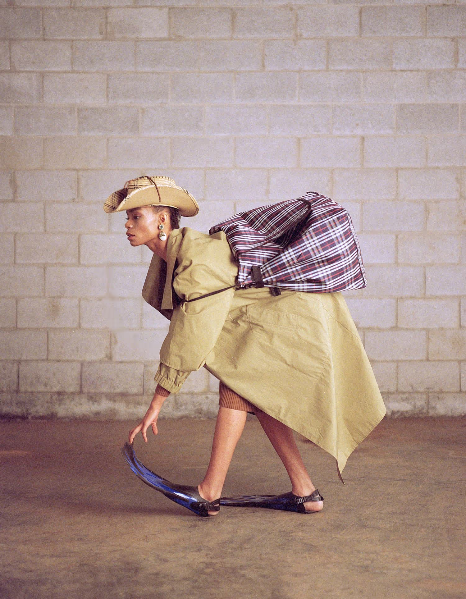 Discover the dynamic world of fashion photography through the work of a talented Toronto artist, showcasing cutting-edge style and visually arresting fashion narratives