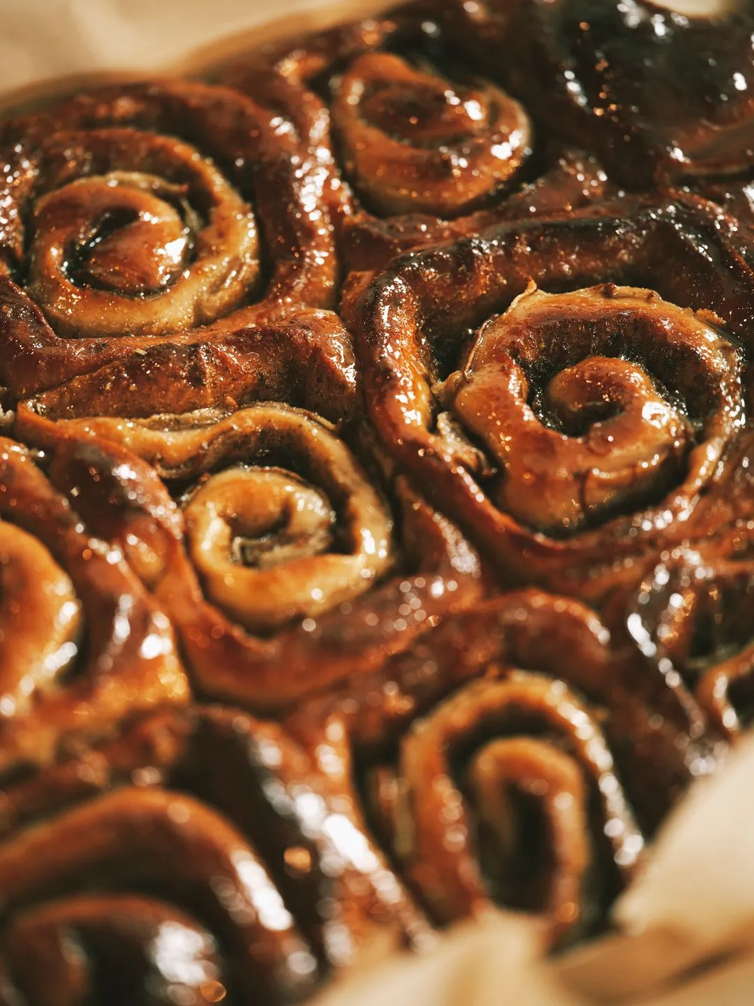 Food photography at its finest, expertly shot by a Toronto-based photographer and director, focusing on fresh ingredients and beautifully styled dishes to elevate your brand’s marketing