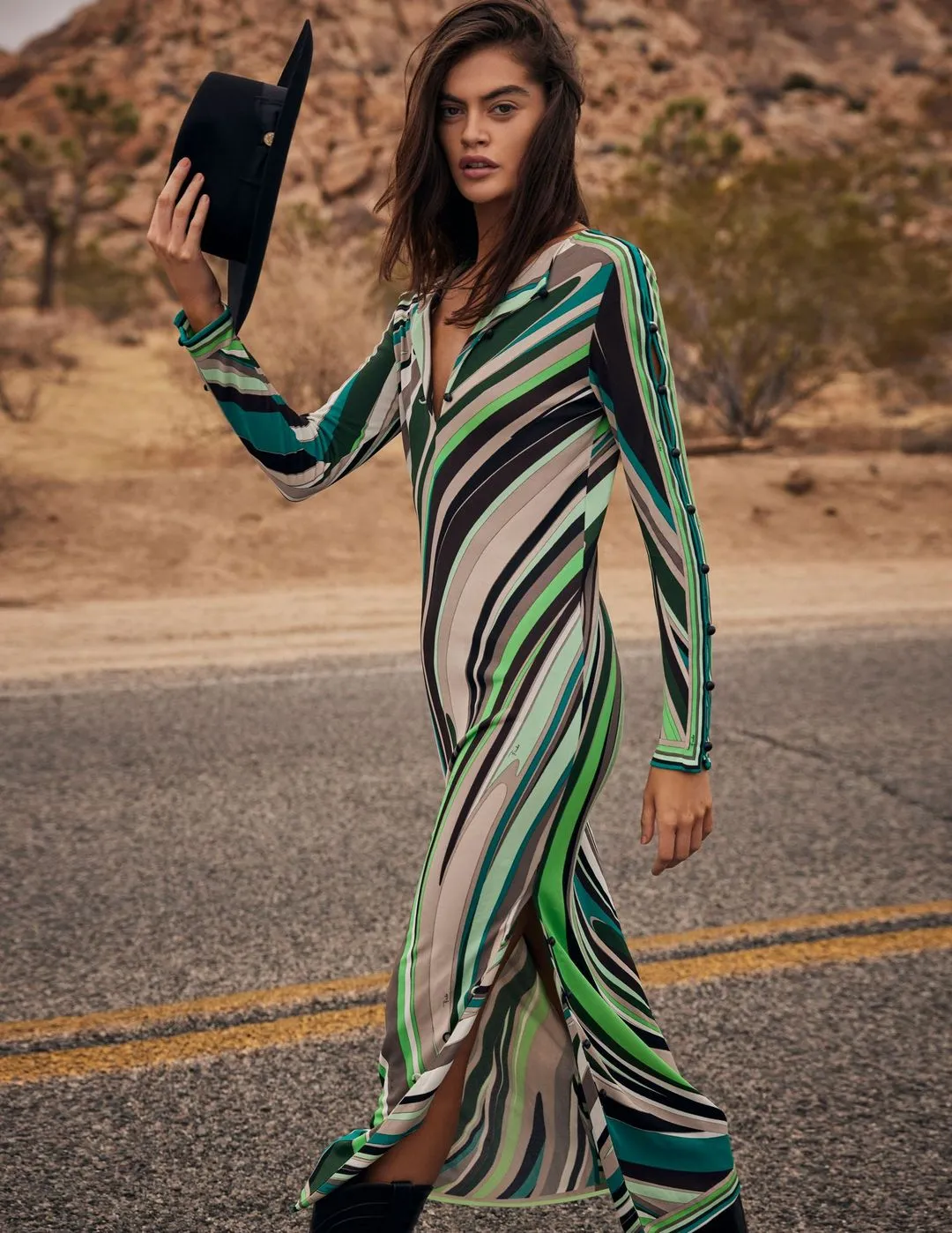 Stunning fashion photography by a Montreal-based commercial photographer, capturing high-fashion looks with expert styling and composition for impactful brand campaigns