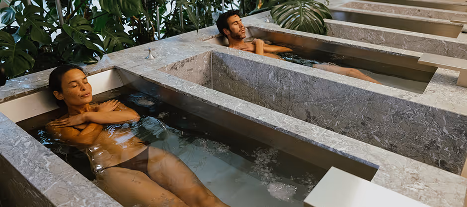 image of a treatment room in a chiropractic clinic