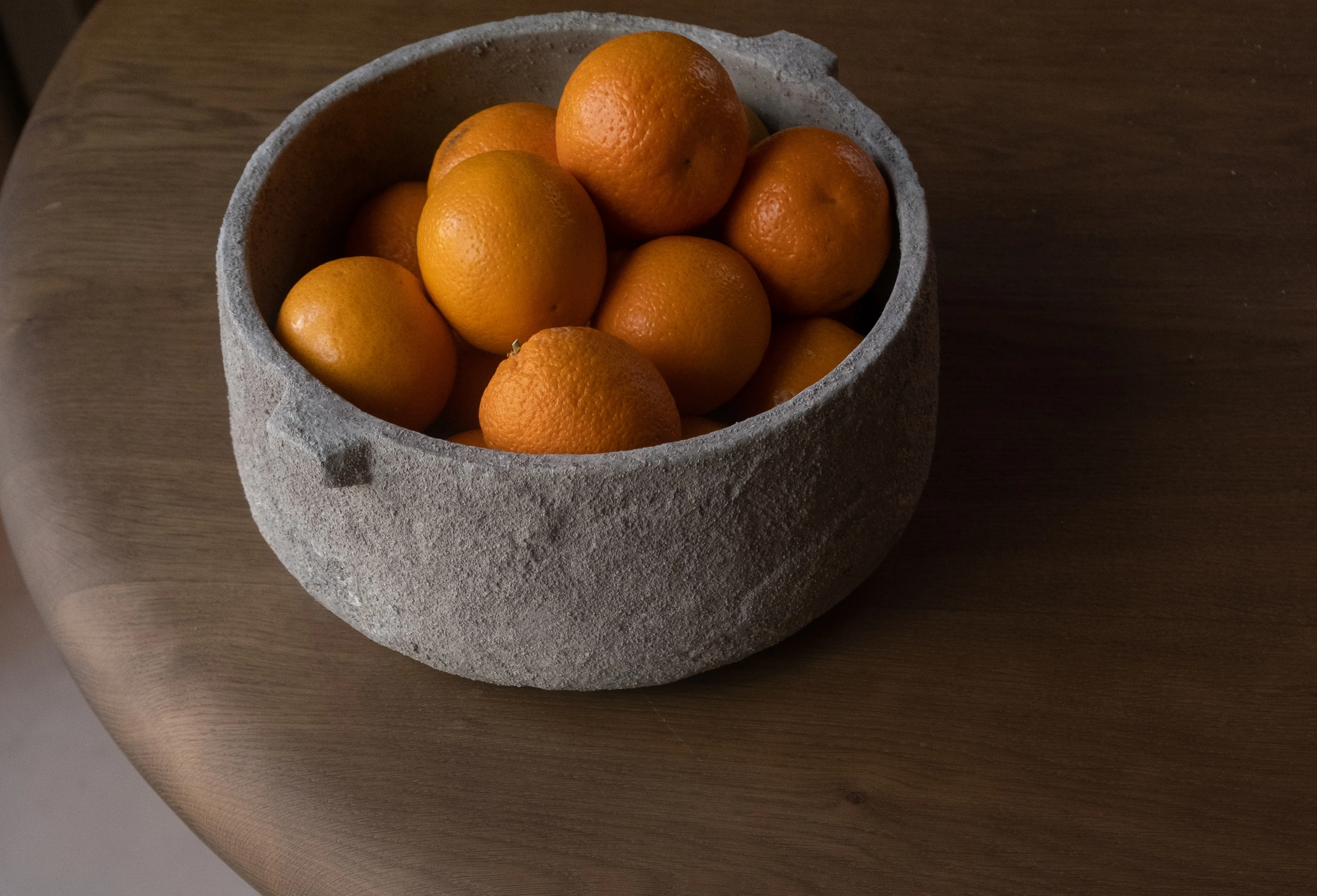 image of a treatment room in a chiropractic clinic
