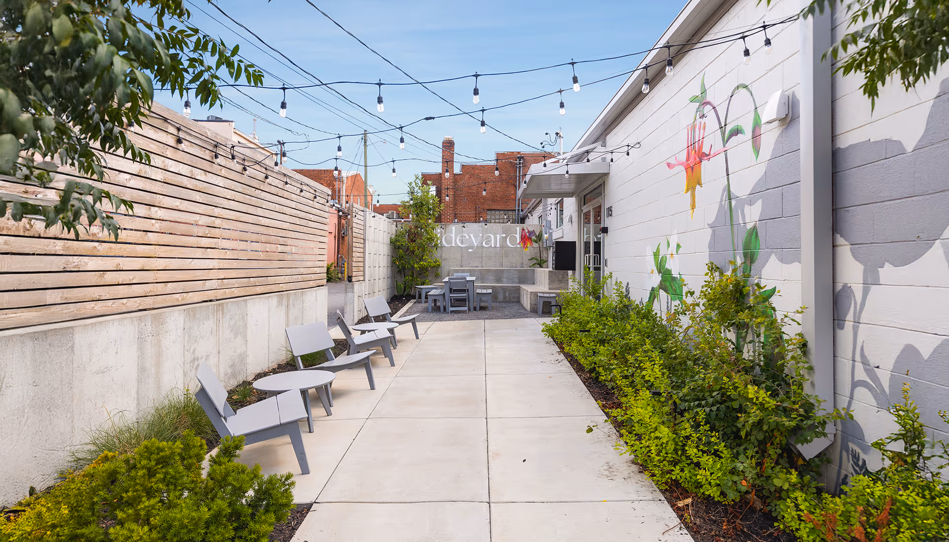 A photo of the outdoor patio at Sideyard Gallatin.
