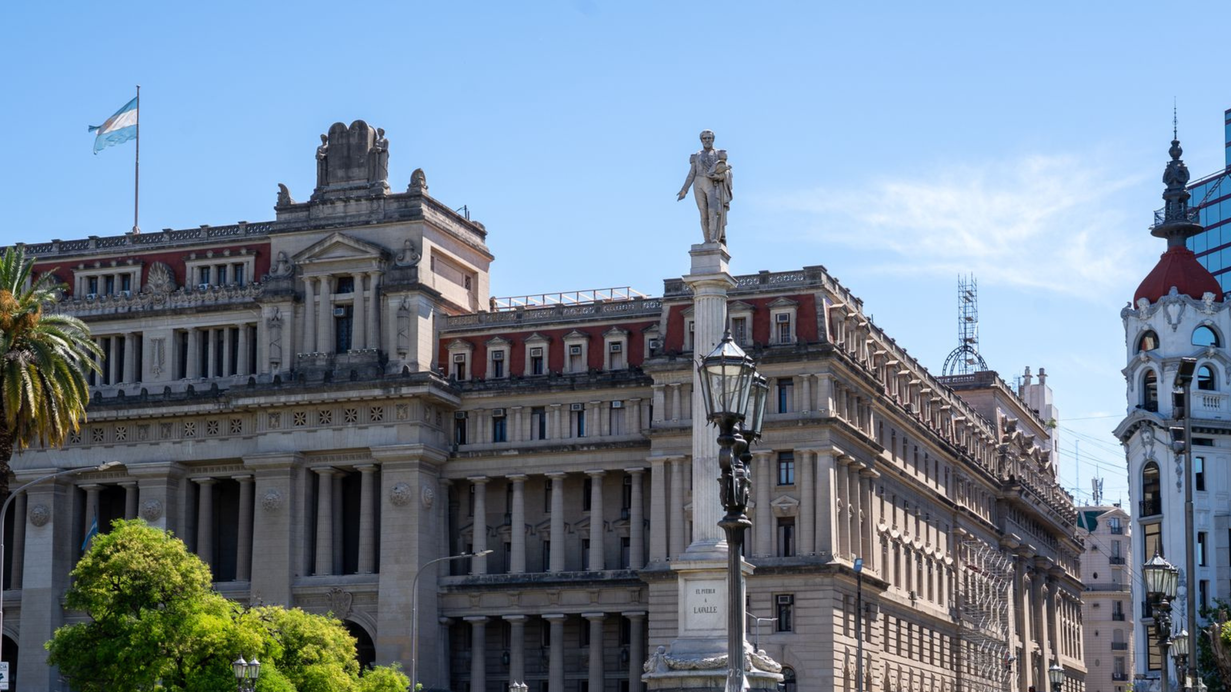 Avenida de Mayo in Buenos Aires, which runs from the Casa Rosada to the National Congress
