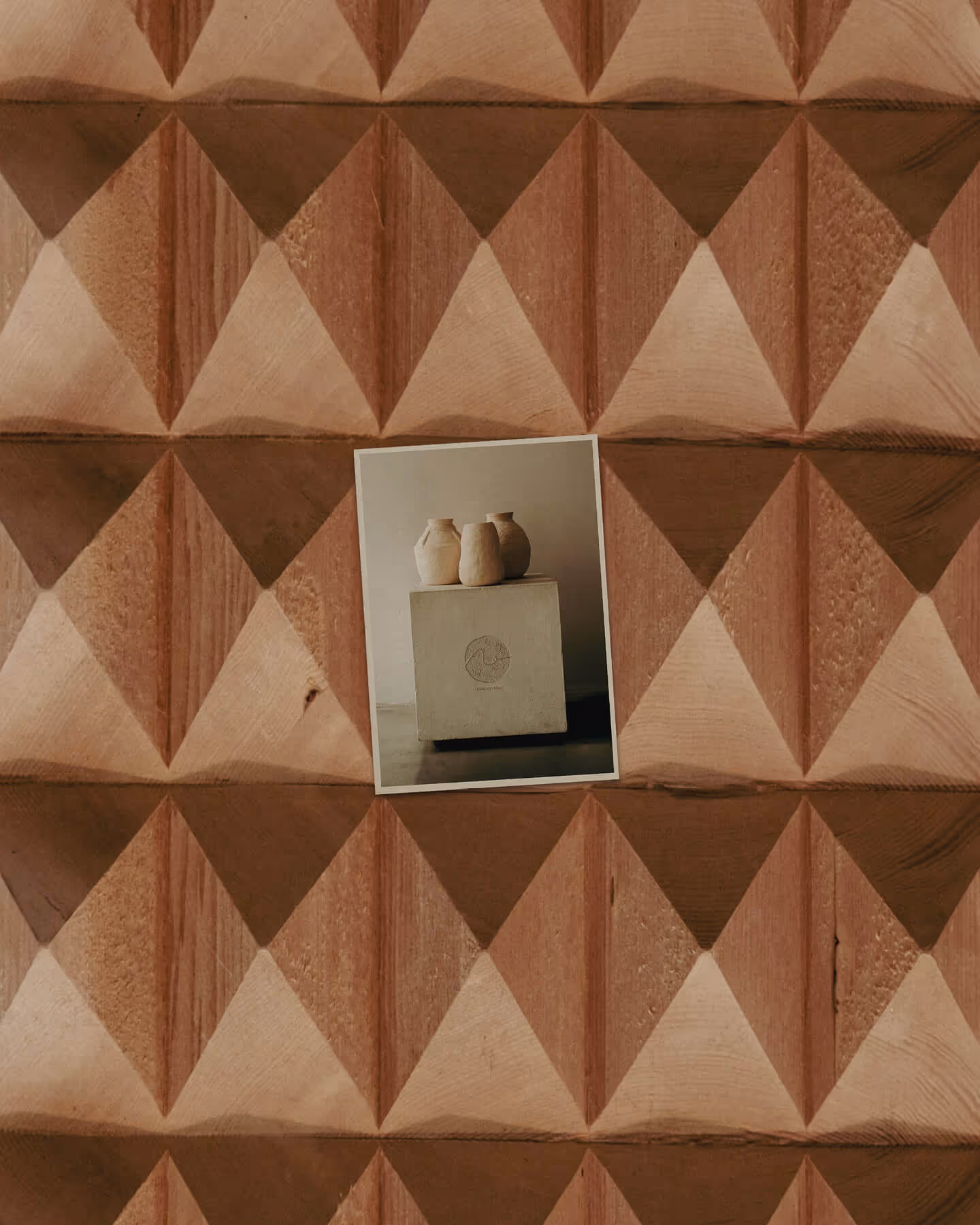 Flo, Visual Identity by Zita Fernandez