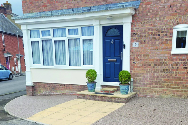 garden maintenance dorset