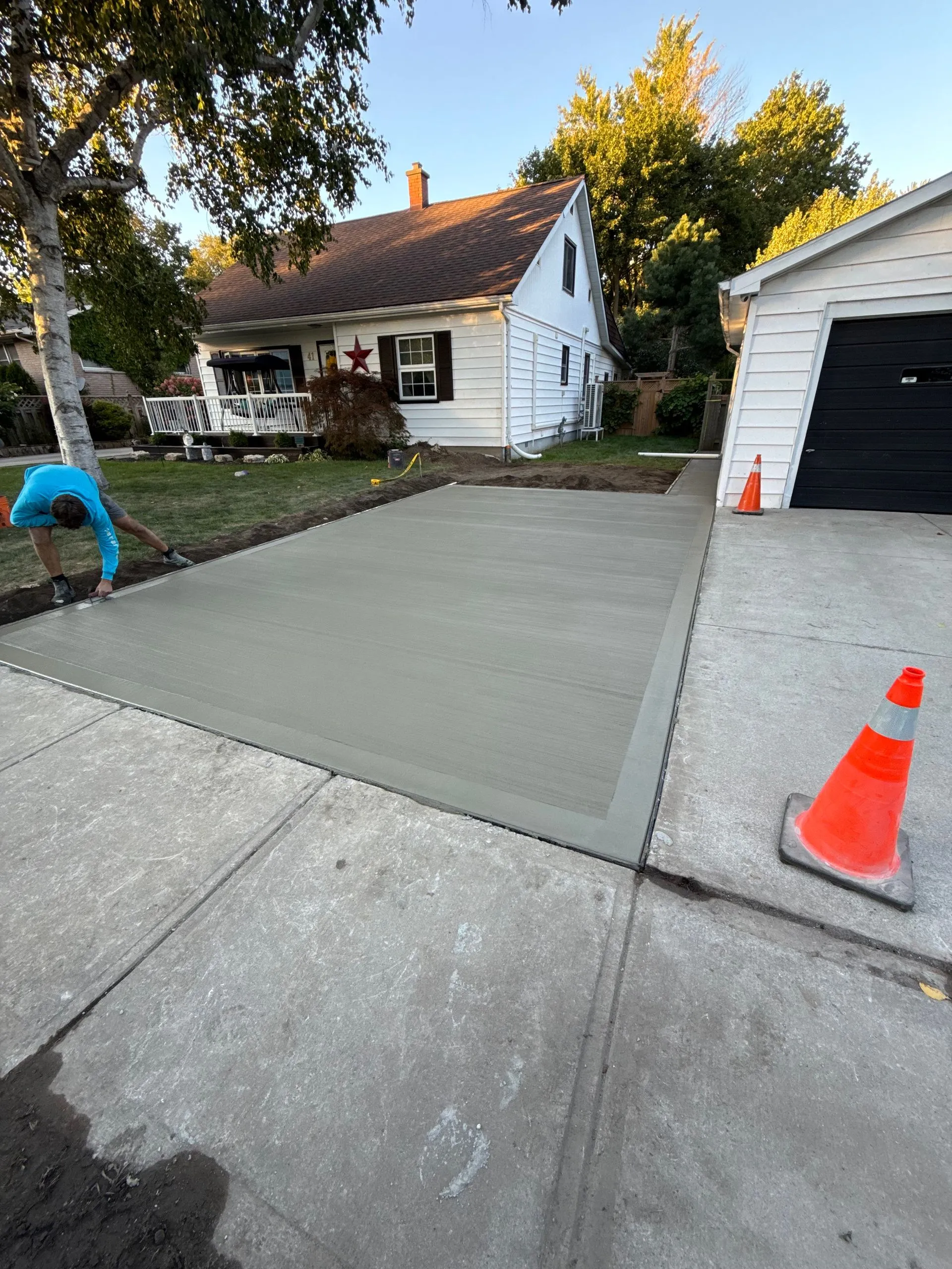 Concrete driveway installation in Chatham-Kent by Enhanced Concrete