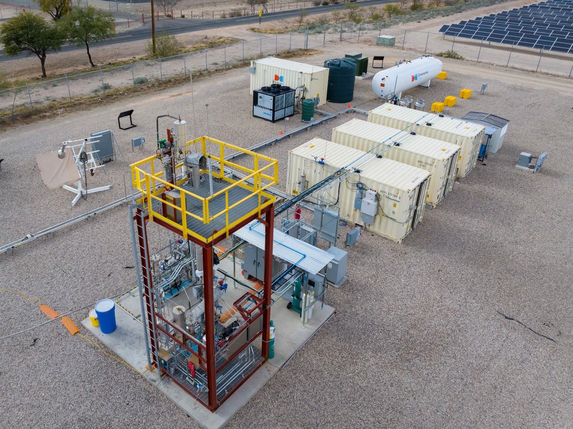 Image of industrial equipment.