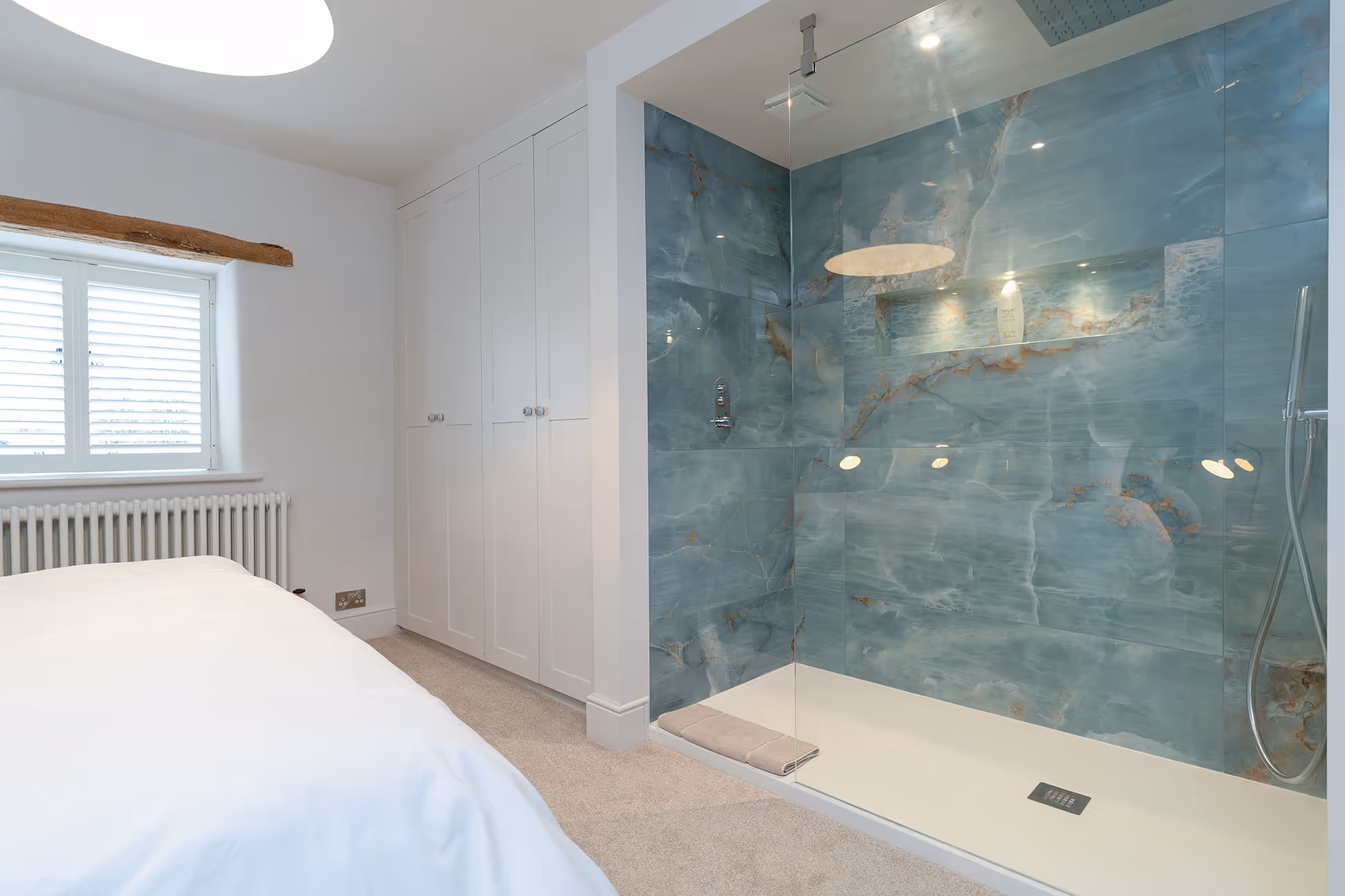 Salters Barn bathroom