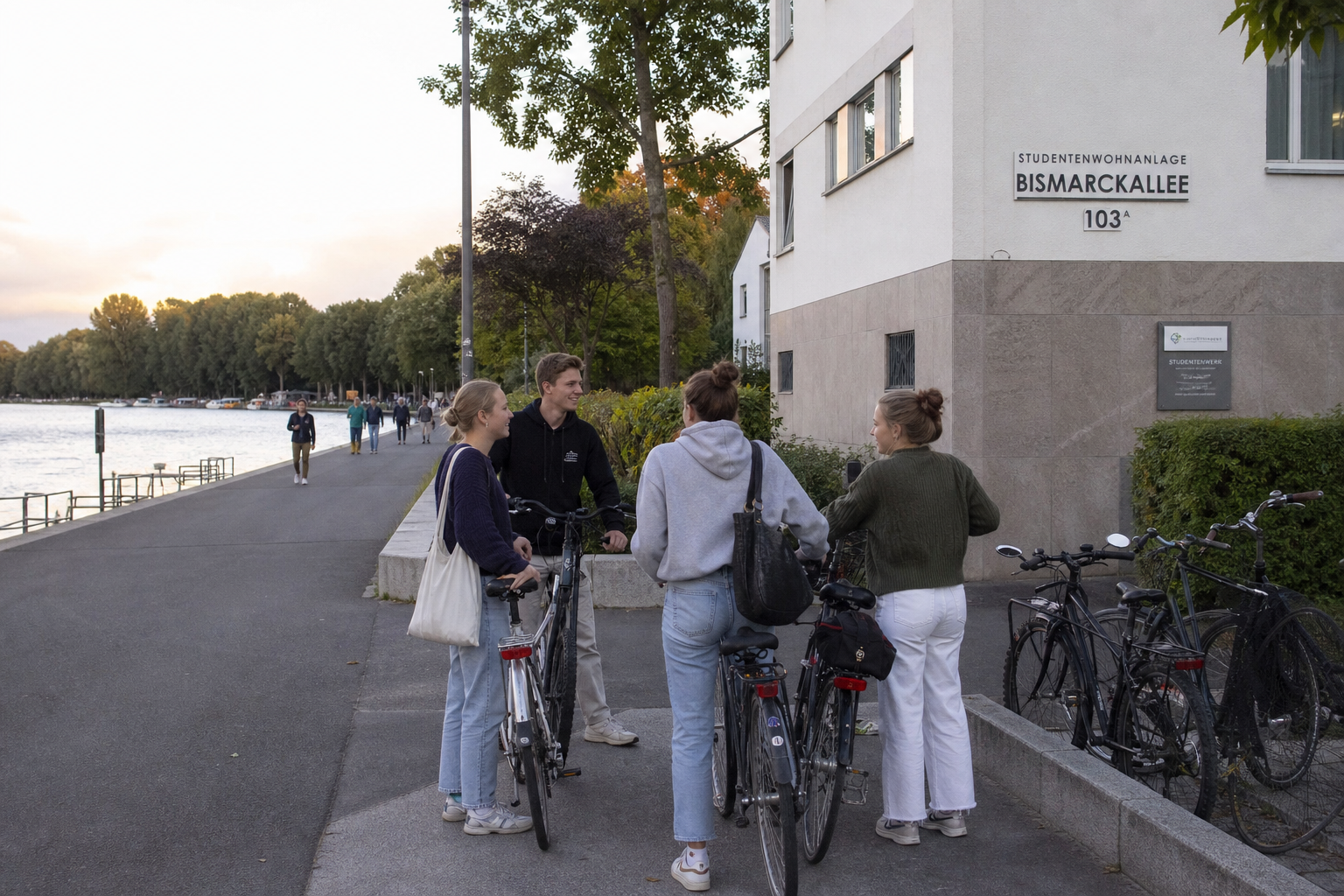Studentenwohnheim oder WG: Münster-Vergleich