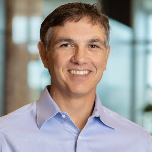 Konrad Rogers headshot