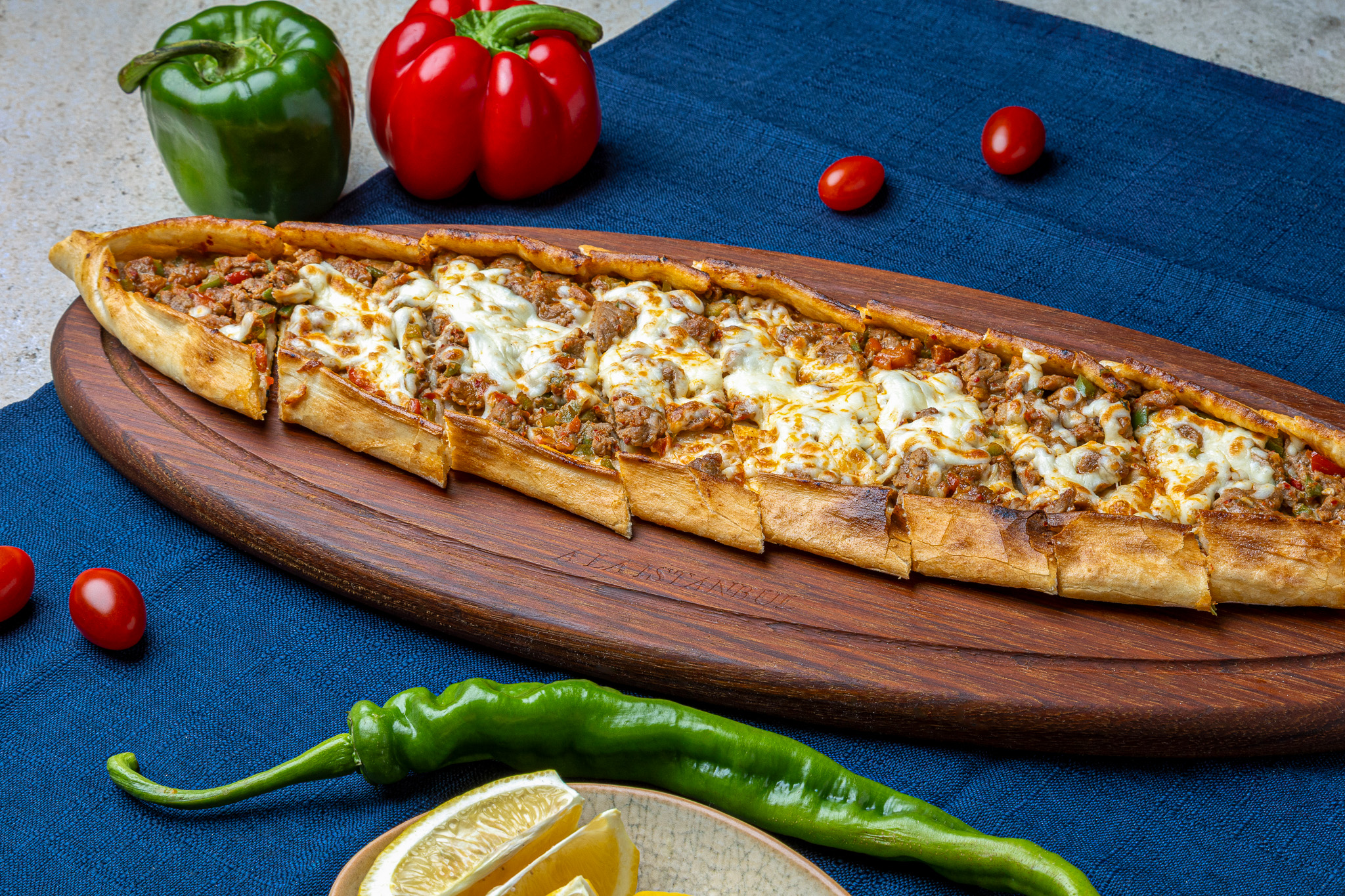 Minced Beef Pide