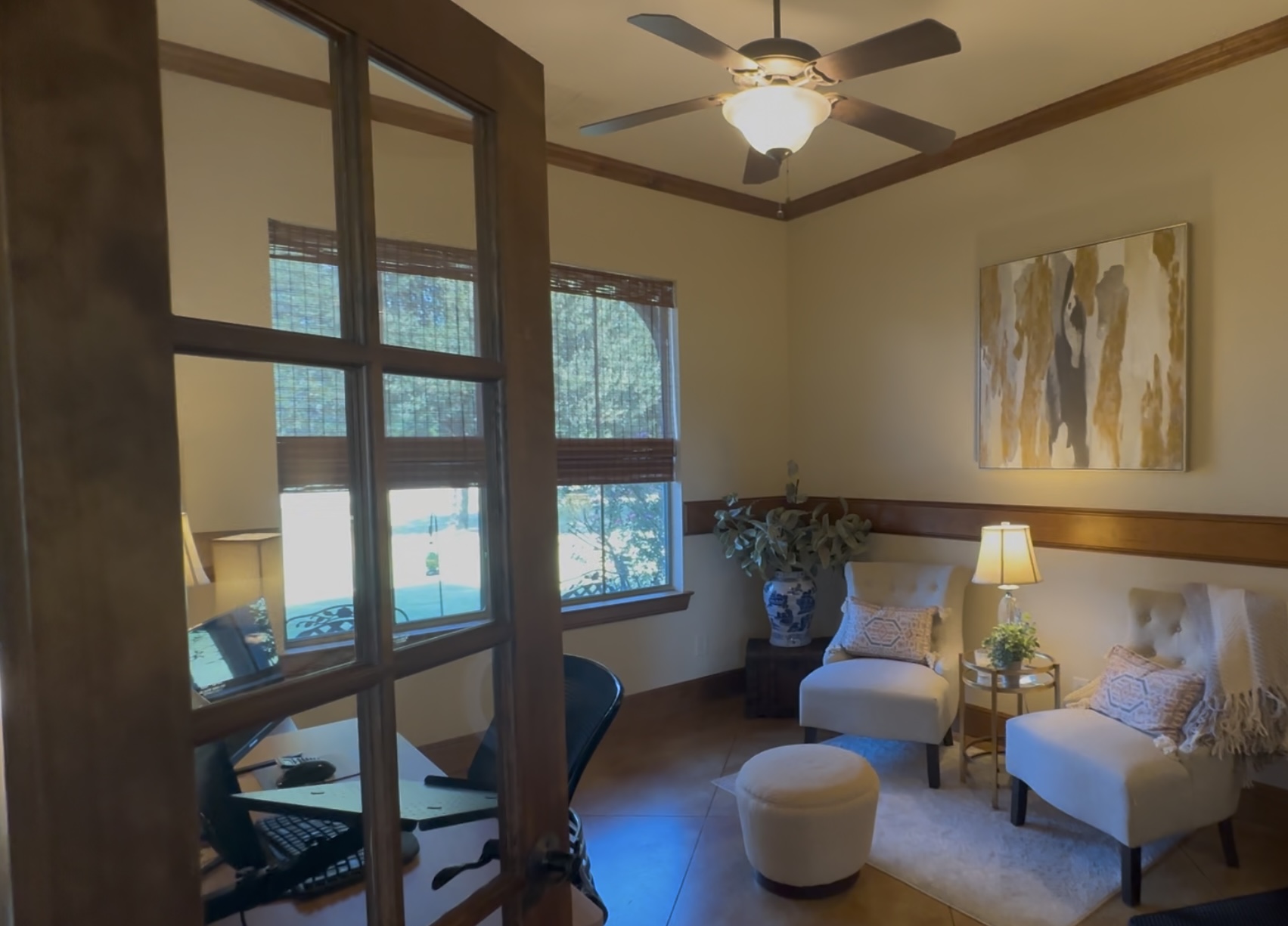 [background image] image of urban community scene (for a humanitarian aid nonprofit)