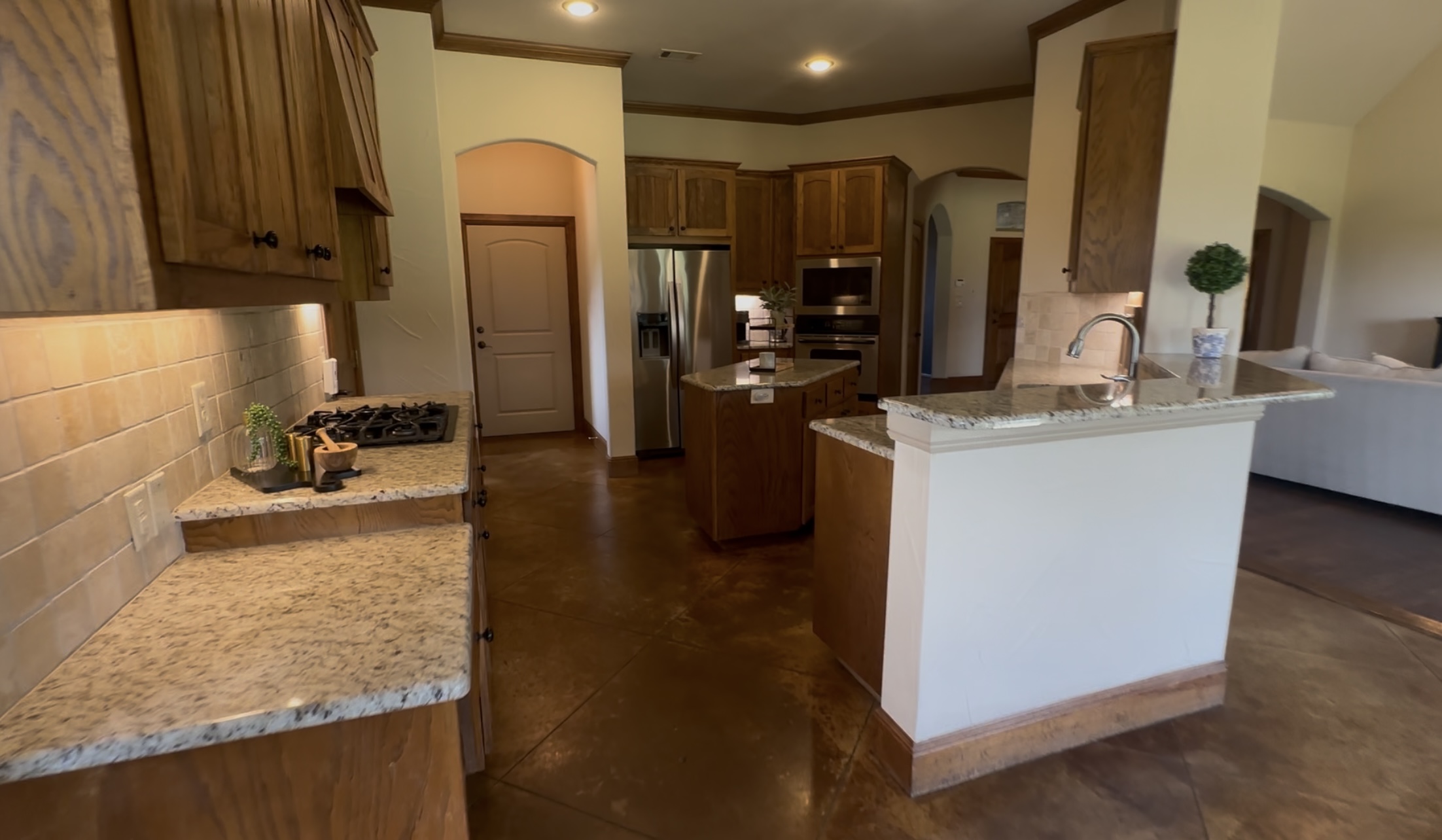 [background image] image of modern auto shop