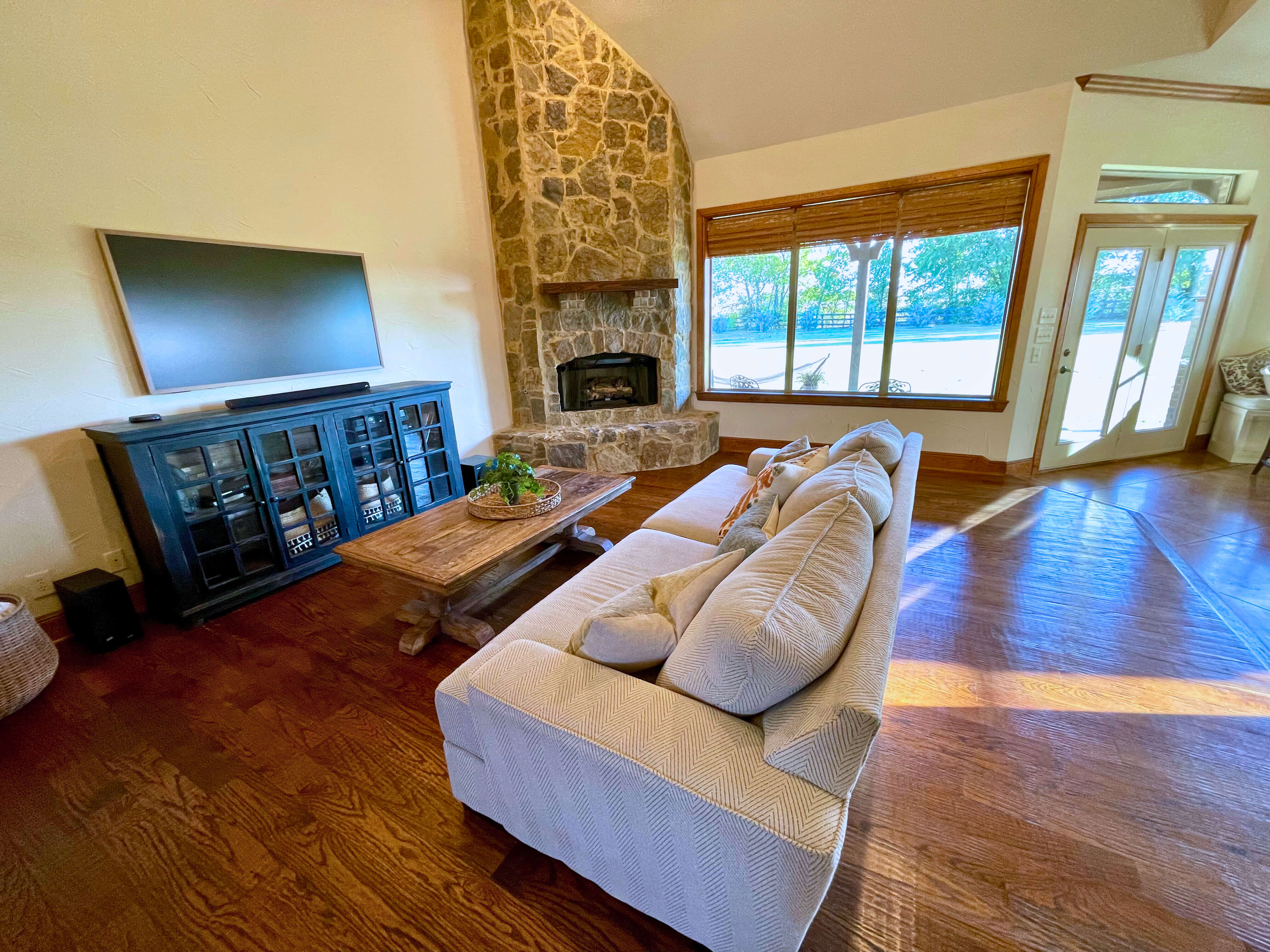 image of kitchen appliances area (for a department store)