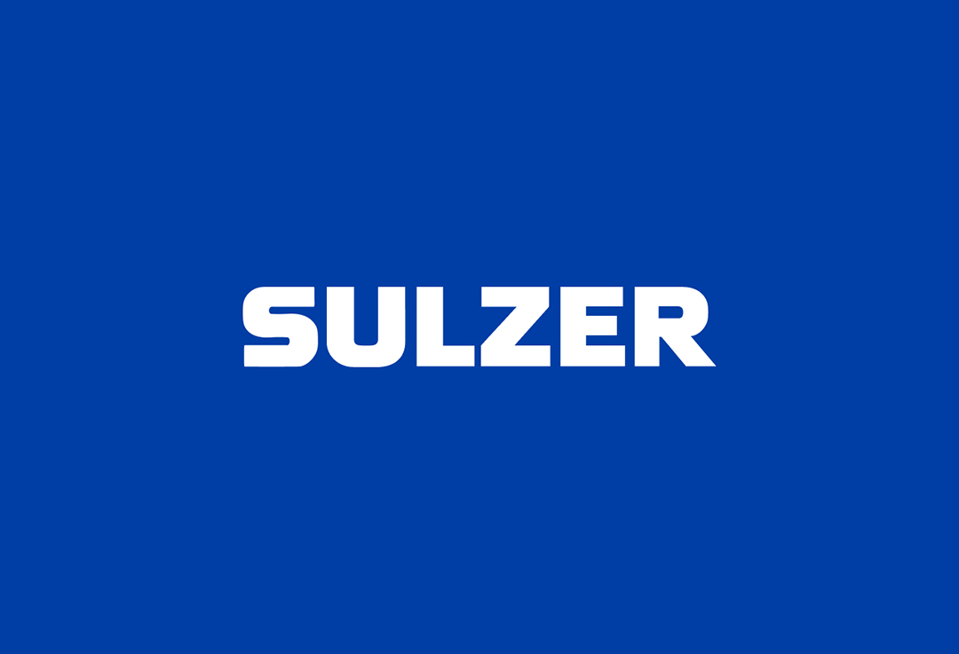 Tekstlogo van Sulzer in witte hoofdletters op een effen blauwe achtergrond.