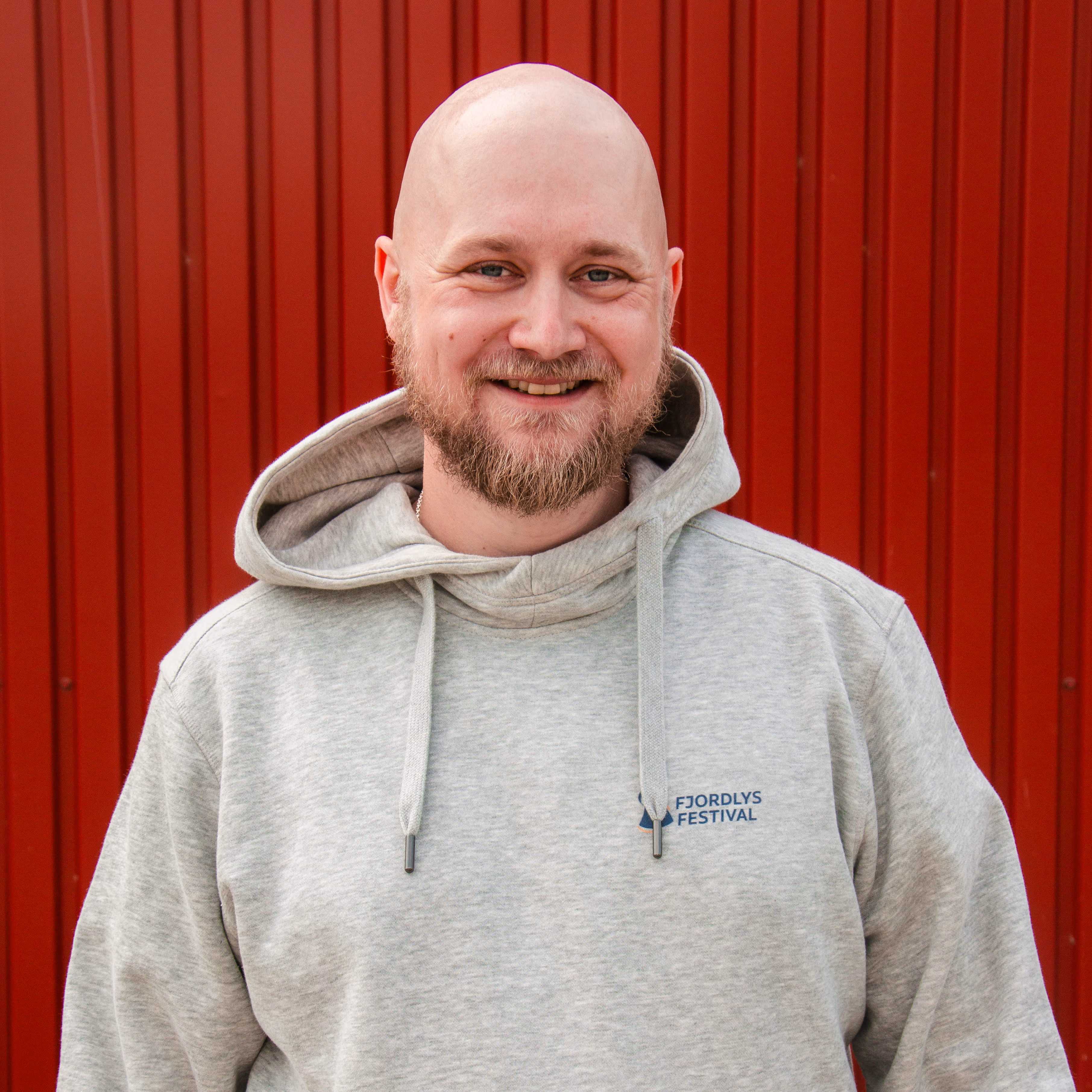 Nicolai er frivillig på Fjordlys Festival