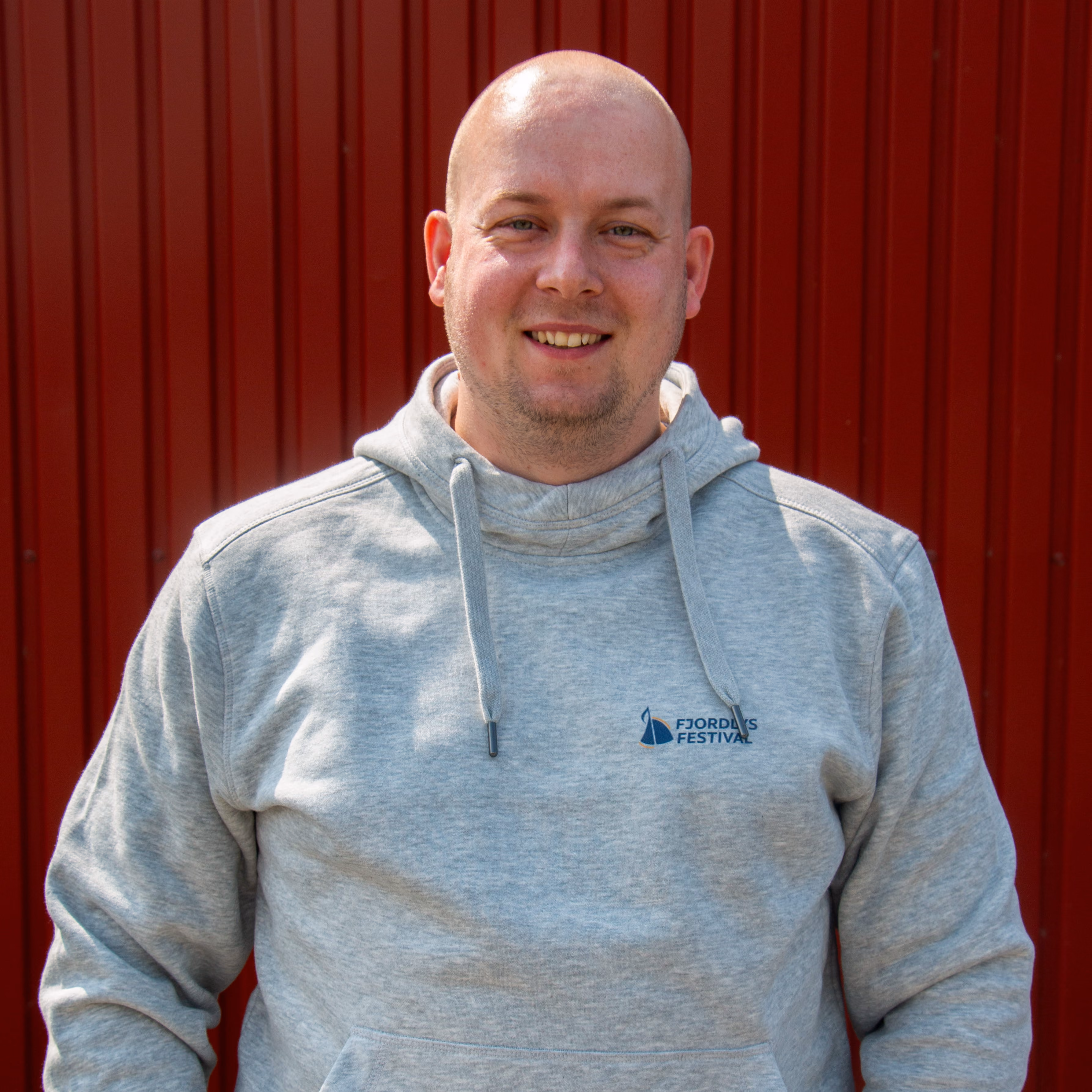 Jeppe er frivillig på Fjordlys Festival
