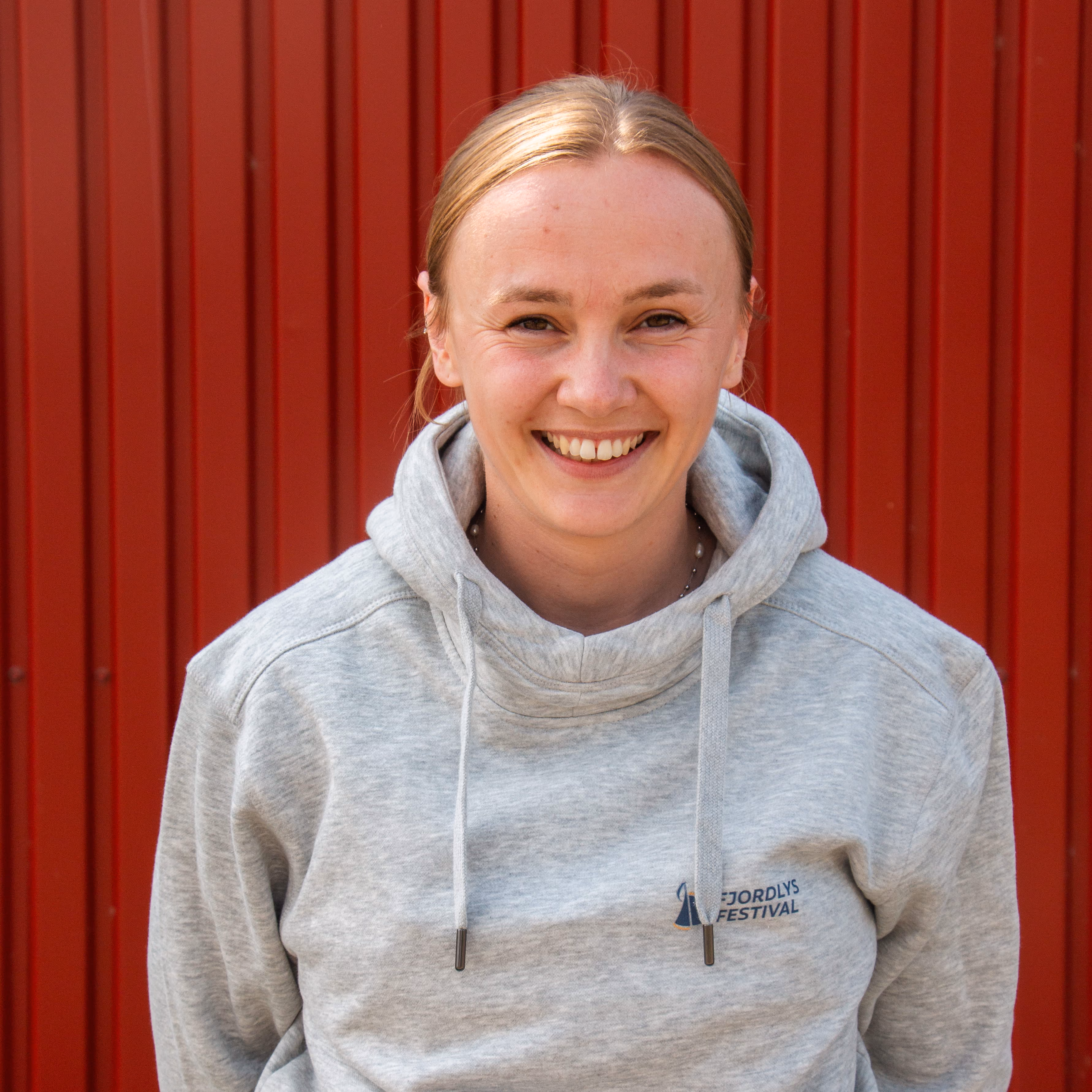 Stephanie er frivillig på Fjordlys Festival