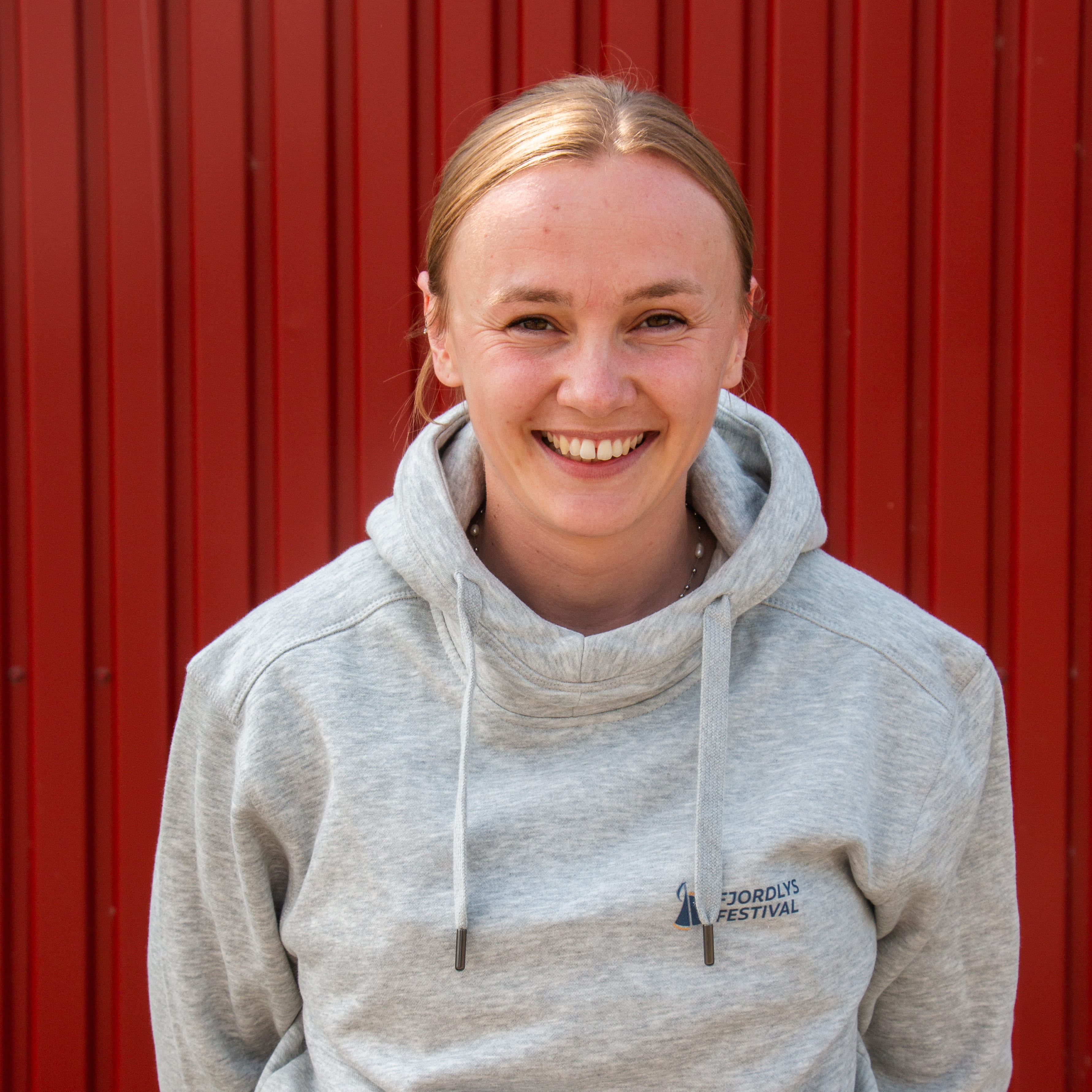 Stephanie er frivillig på Fjordlys Festival